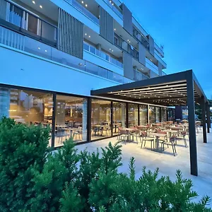 https://petit-hotel.hotelinveneto.com