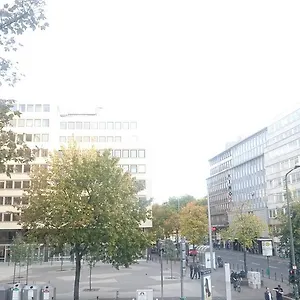 https://mainhouse.dusseldorf-hotel.net