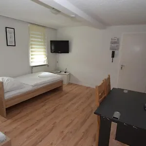 https://apartment-rohracker.stuttgart-hotel.com